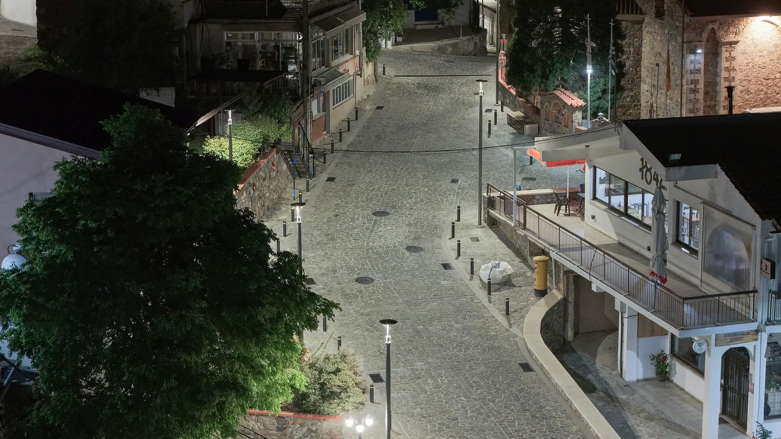 Farmakas Traditional Core lighting installation — project photo 7