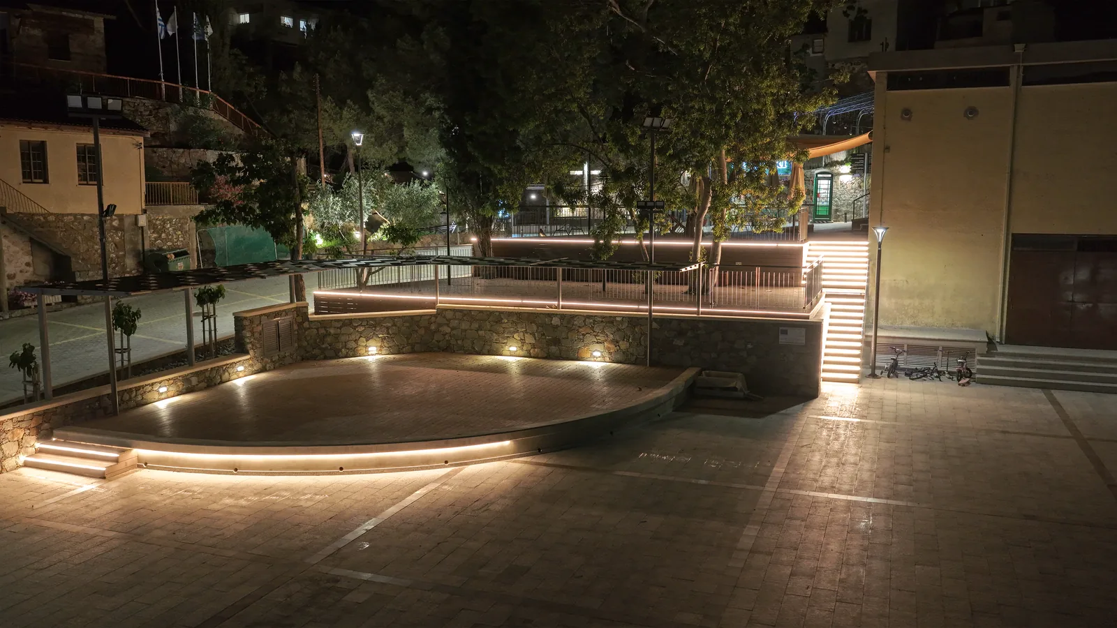 Gourri Community Square lighting installation — project photo 6