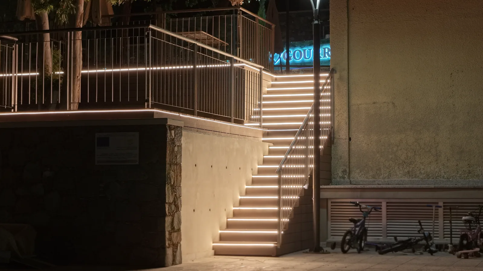 Gourri Community Square lighting installation — project photo 8