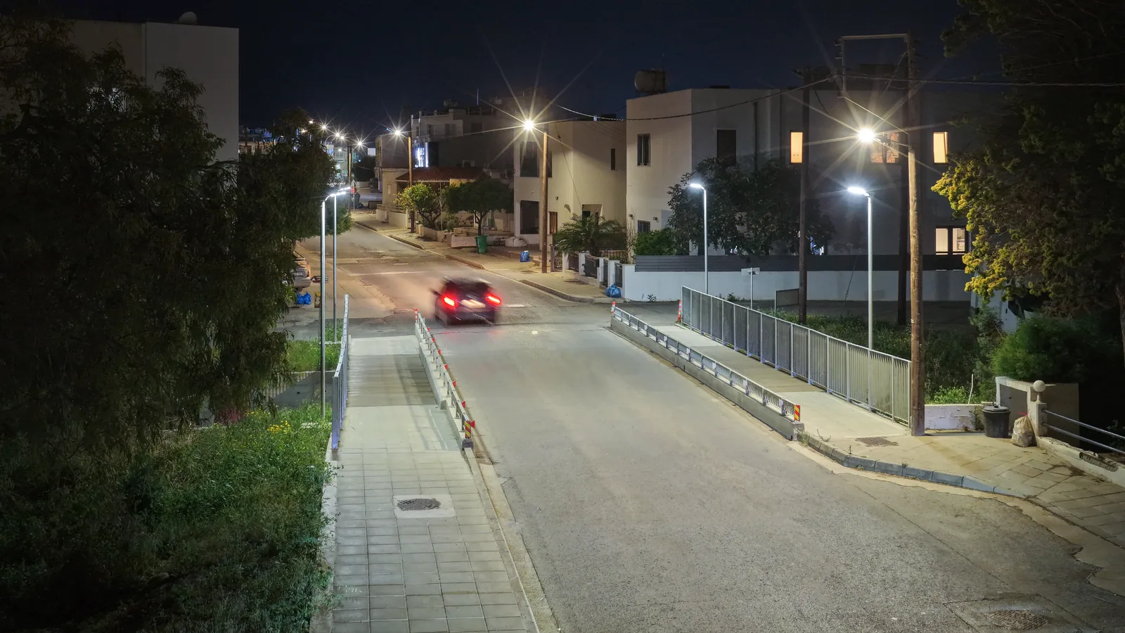 Paralimni Bridge lighting installation — project photo 2