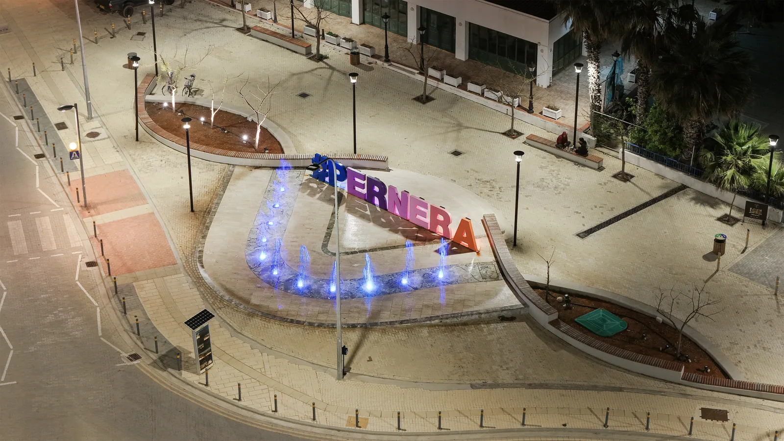 Pernera Plaza, Protaras lighting installation — project photo 2